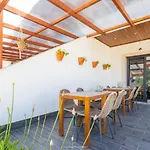Oda ve Kahvaltı The Olive Hill 4*