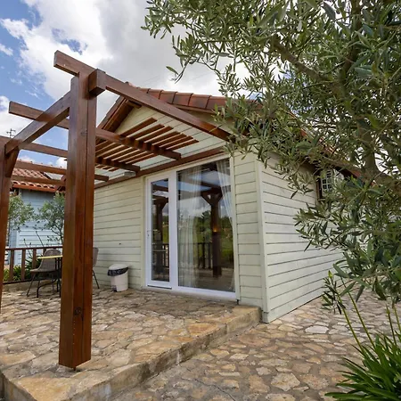 The Olive Hill 4*