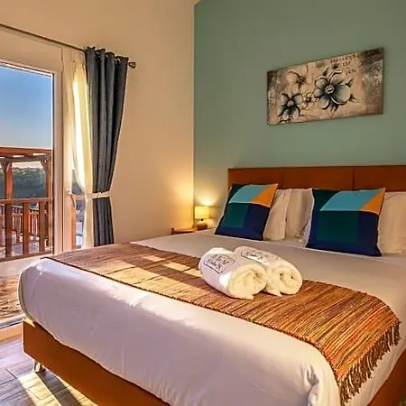 The Olive Hill Bed and Breakfast Batalha