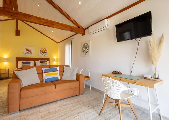 The Olive Hill Bed & Breakfast Batalha